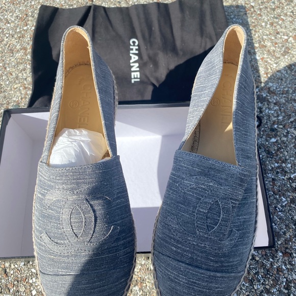 Chanel shoes never worn, perfect condition, still comes with box & bag🤍 - Picture 1 of 5